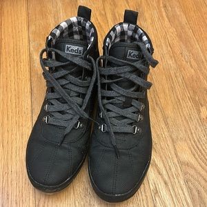 Like new Keds lace up rain boat